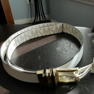 Michael Kors | Reversible Belt